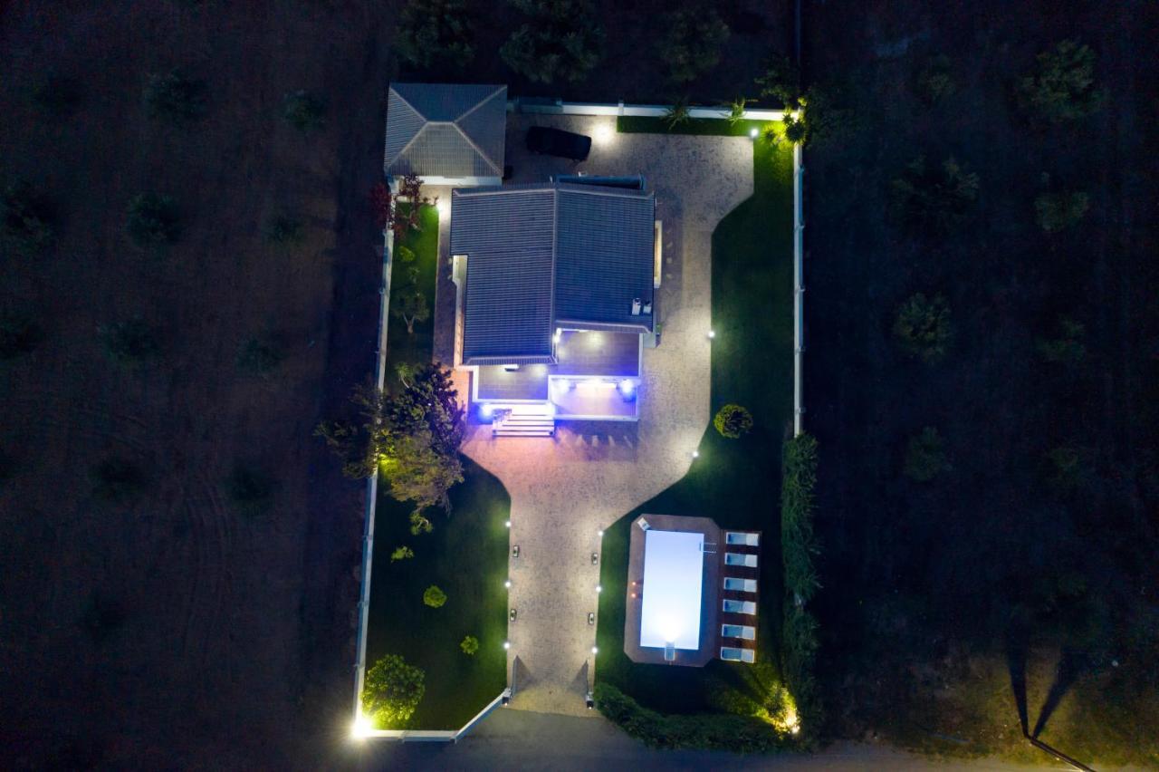 Muthee Luxurious Private Villa