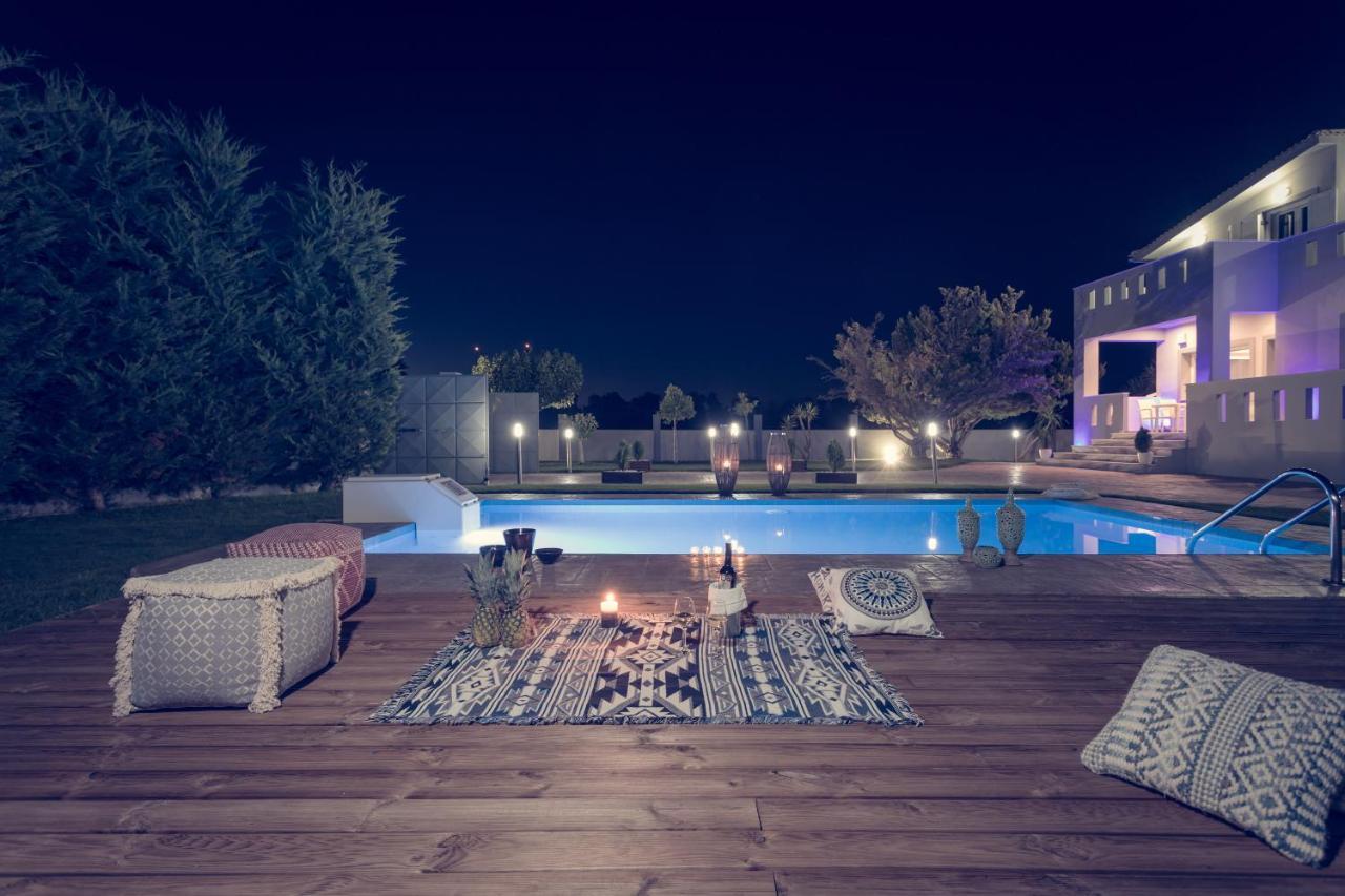 Vila Muthee Luxurious Private