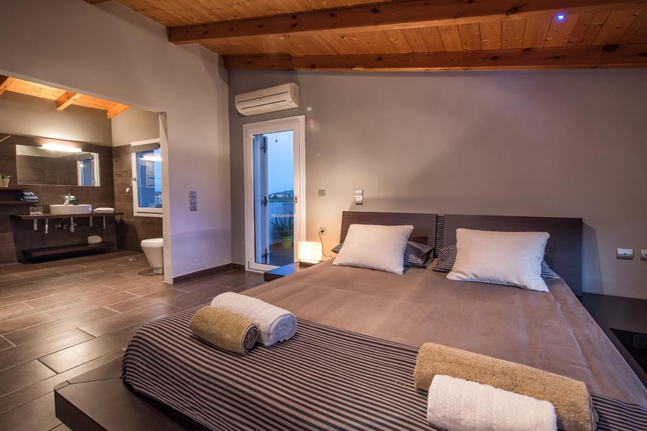 Muthee Luxurious Private Villa Laganas