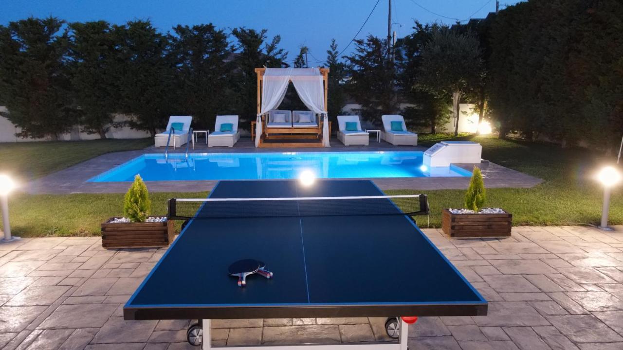 Muthee Luxurious Private Laganas