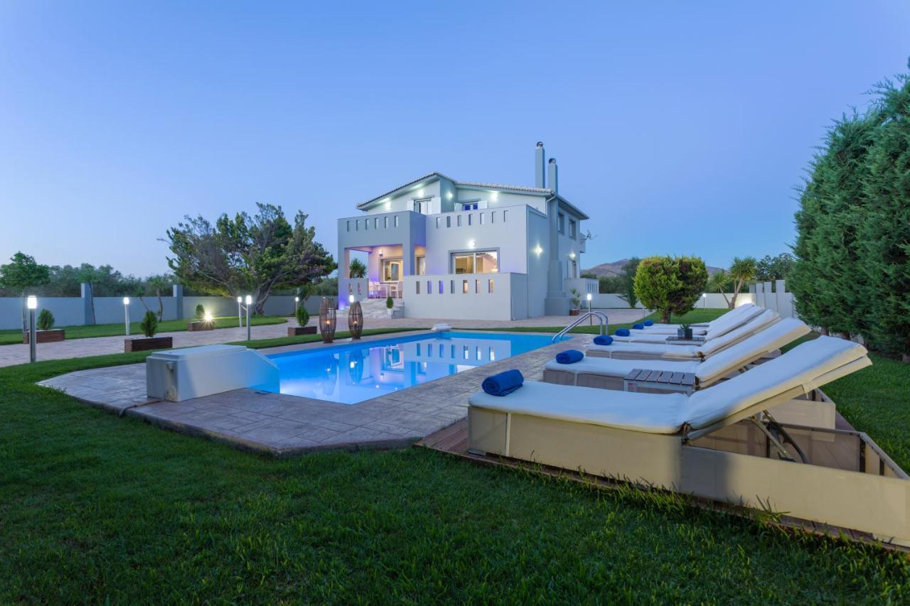 Willa Muthee Luxurious Private Laganas